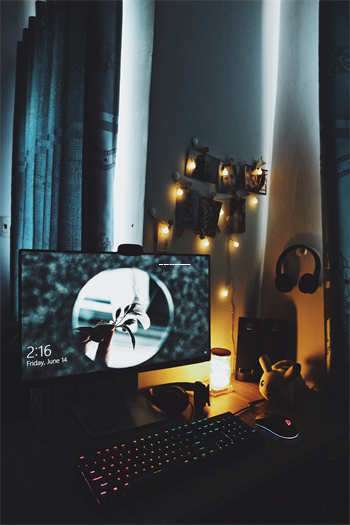 天涯股吧，还顶得住吗？用接地气的话唠唠那些年咱们围观股票的日子。 第1张